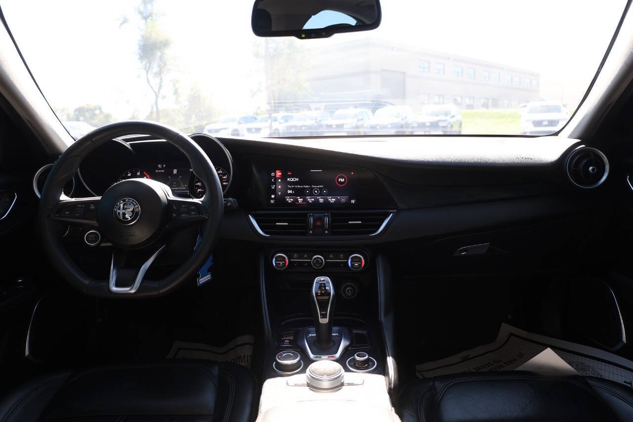 Used 2020 Alfa Romeo Giulia AWD w/ Cold Weather Package image 14