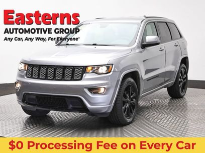 Used 2017 Jeep Grand Cherokee Laredo