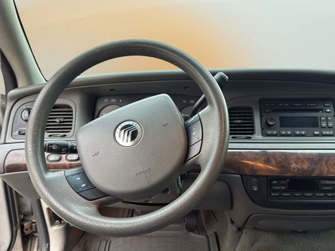 Used 2005 Mercury Grand Marquis LS image 13