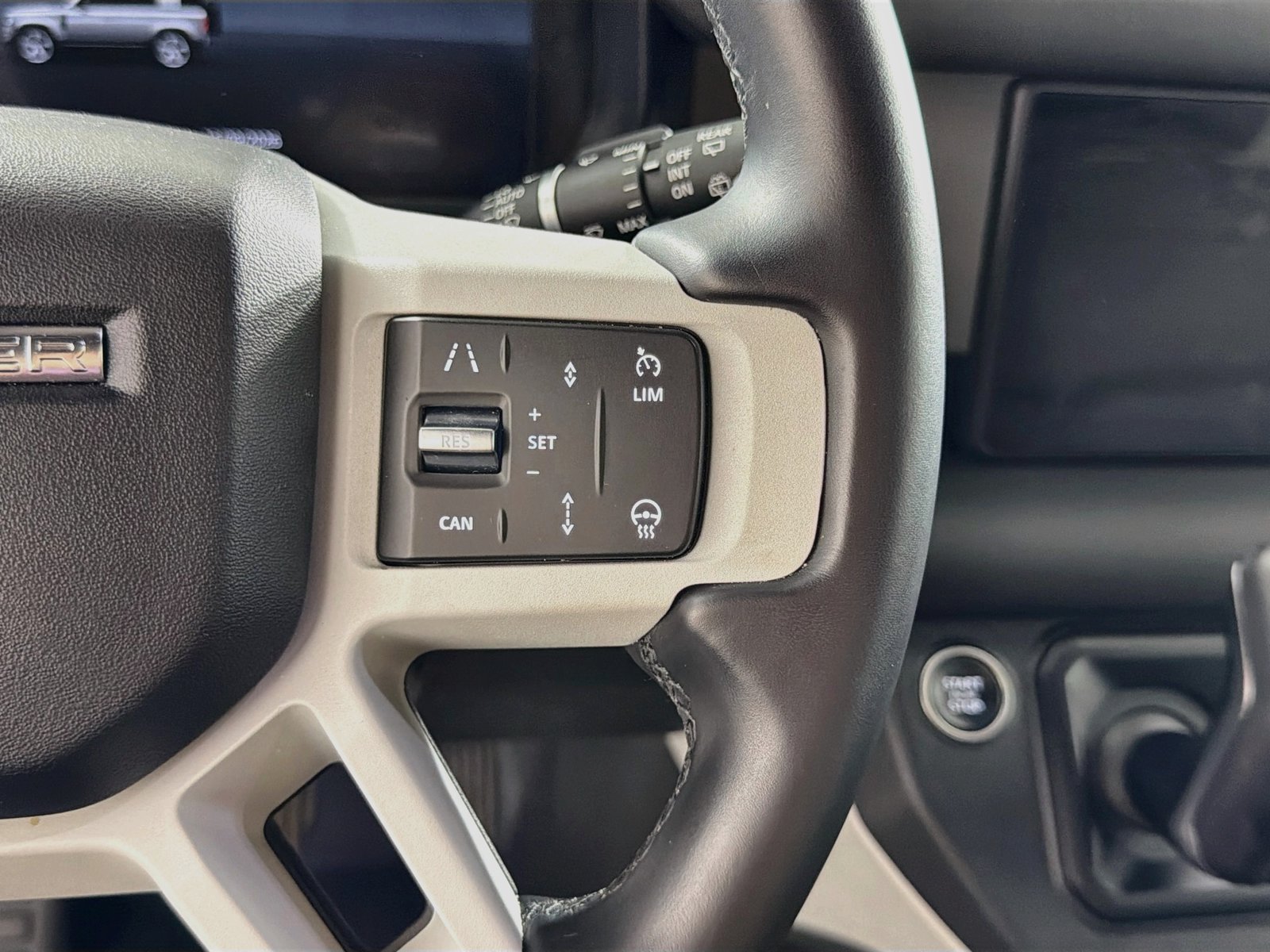 Used 2024 Land Rover Defender 110 S AWD/4WD image 13