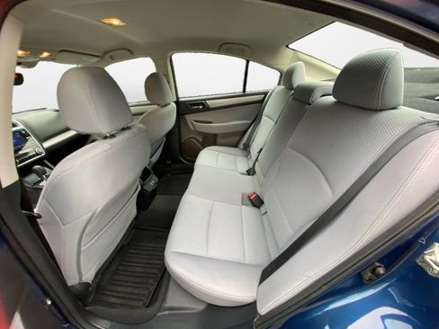 Used 2019 Subaru Legacy 2.5i Premium image 16