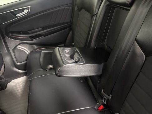 Used 2024 Ford Edge ST-Line w/ Class II Trailer Tow Package AWD/4WD image 26