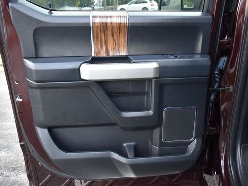 Used 2019 Ford F150 Lariat AWD/4WD image 37