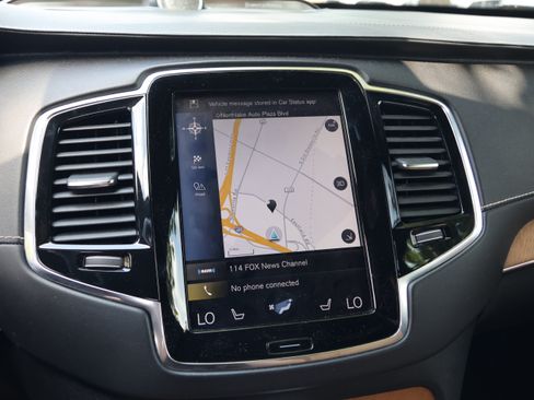 Used 2017 Volvo XC90 T8 Inscription w/ Luxury Package AWD/4WD image 24