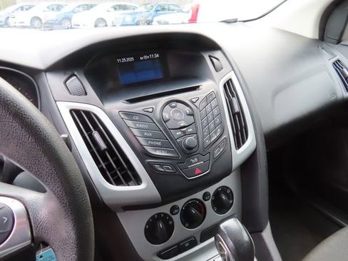 Used 2012 Ford Focus SE image 20