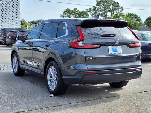 Certified 2023 Honda CR-V EX image 3
