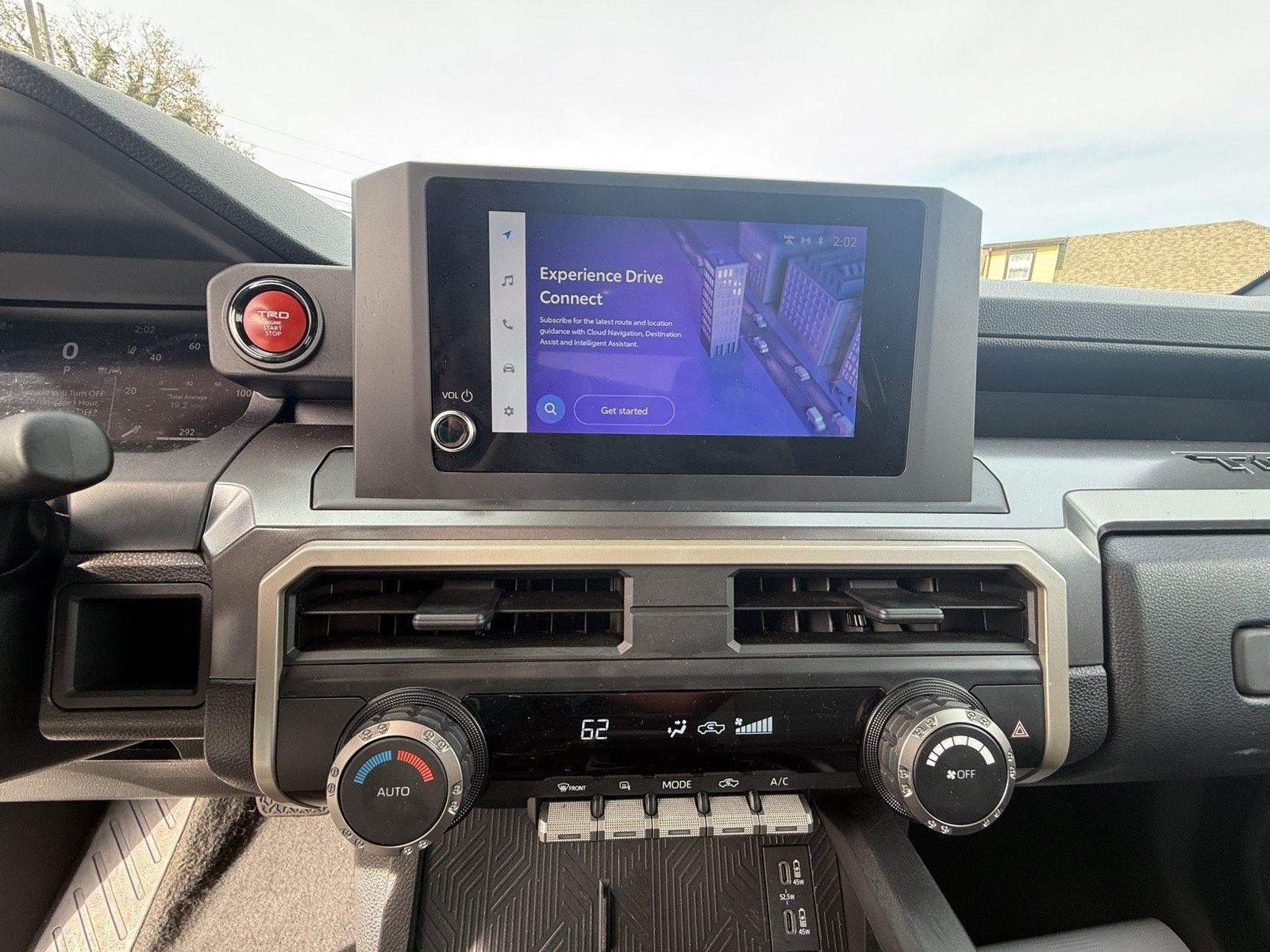 Used 2025 Toyota Tacoma TRD Off-Road AWD/4WD image 11