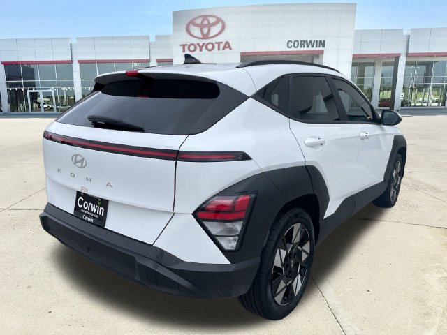 Used 2025 Hyundai Kona SEL FWD image 5