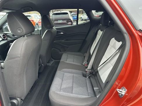 Used 2024 Chevrolet Trax RS w/ Driver Confidence Package image 22