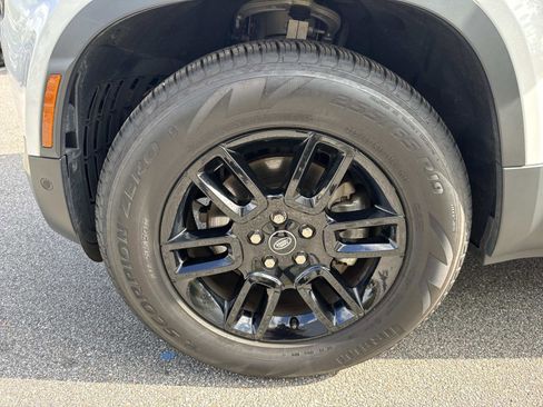 Certified 2024 Land Rover Defender 110 S image 9