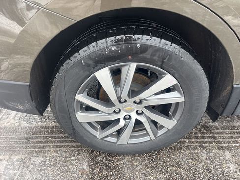Used 2023 Chevrolet Equinox LT AWD/4WD image 7