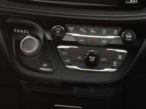 New 2026 Chrysler Pacifica Select image 22