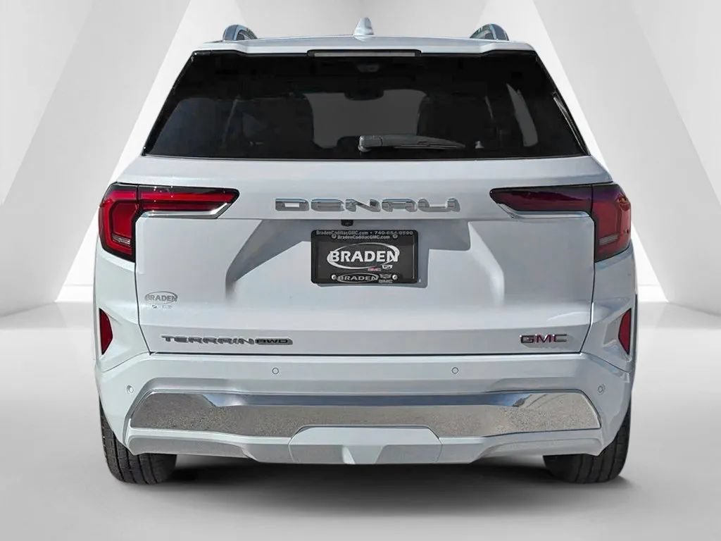 New 2027 GMC Terrain Denali w/ LPO, Floor Liner Package AWD/4WD image 6