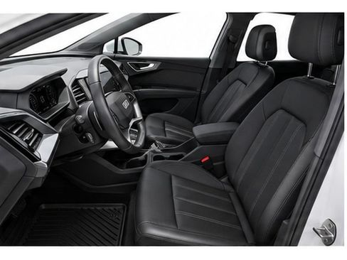 Used 2024 Audi Q4 e-tron Premium Plus w/ Premium Plus AWD/4WD image 2
