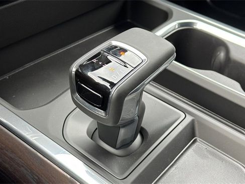 New 2026 GMC Sierra 1500 SLT w/ SLT Premium Package image 21