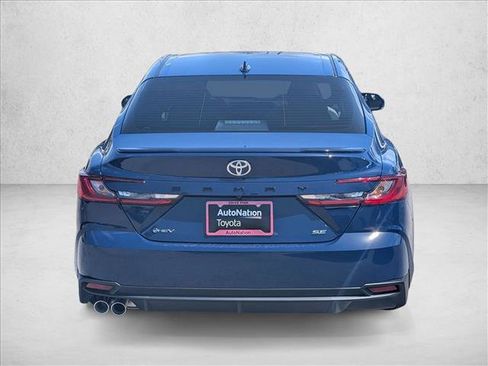 New 2026 Toyota Camry SE FWD image 8