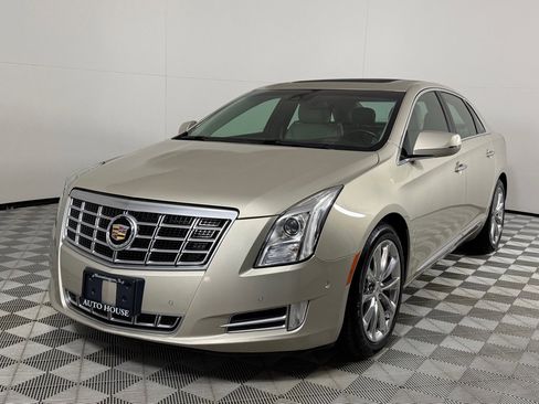 Used 2014 Cadillac XTS Premium FWD image 10