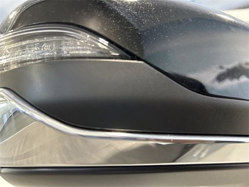 New 2025 Subaru Outback Limited XT image 8