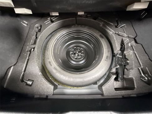 Certified 2024 MAZDA MAZDA3 s image 38