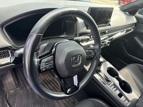 Used 2022 Honda Civic Sport image 9