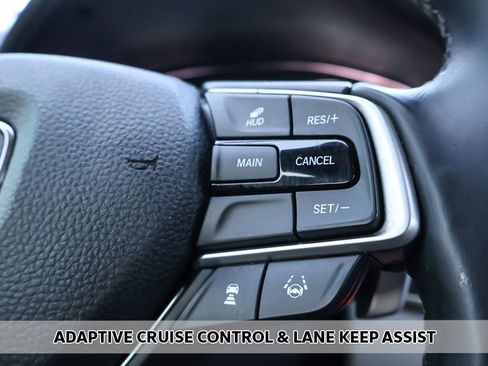 Used 2018 Honda Accord Touring image 5