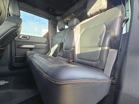 Used 2021 Ford Bronco Badlands image 19