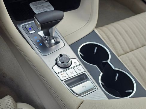 New 2026 Genesis G70 2.5T Prestige image 19