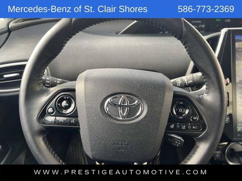 Used 2021 Toyota Prius Prime Limited image 18
