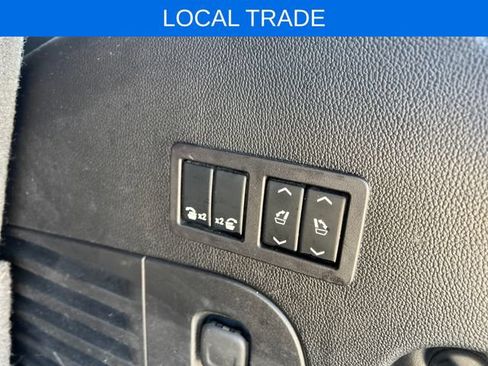 Used 2017 Chevrolet Tahoe Premier AWD/4WD image 23