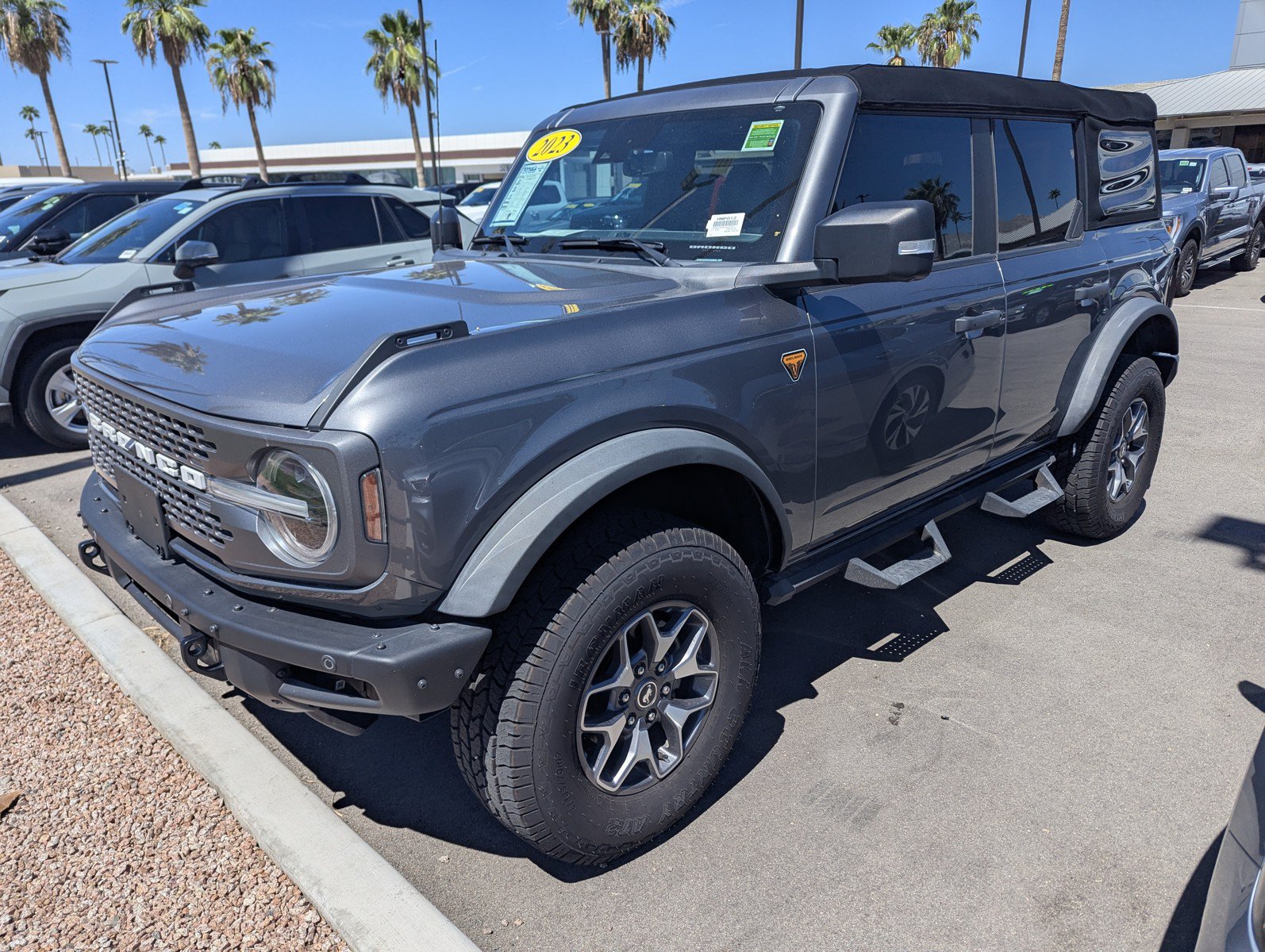 Used 2023 Ford Bronco Badlands AWD/4WD image 5