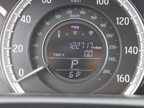 Used 2017 Honda Accord EX-L image 11