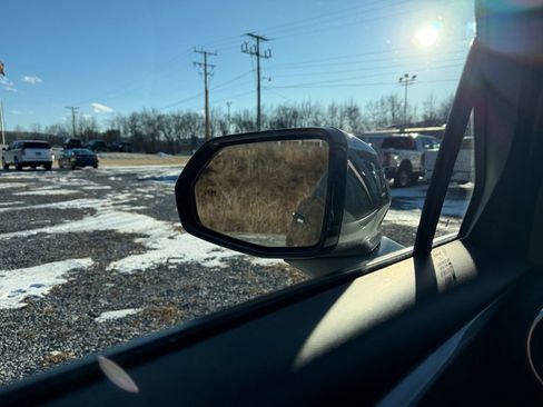 Used 2023 Chevrolet Blazer LT w/ Convenience Package image 10