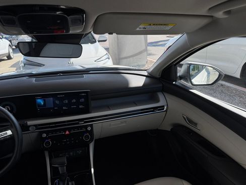 Used 2025 Hyundai Tucson SEL FWD image 37
