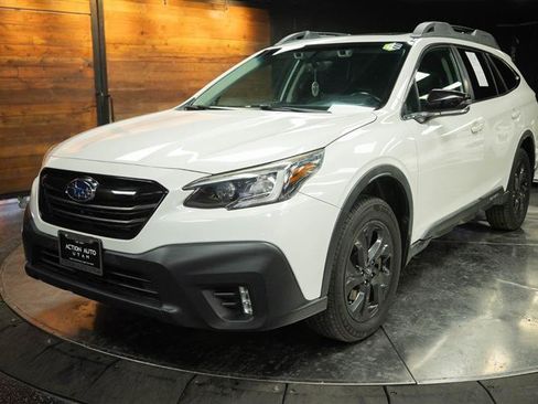 Used 2021 Subaru Outback Onyx Edition XT w/ Popular Package #2 AWD/4WD image 2
