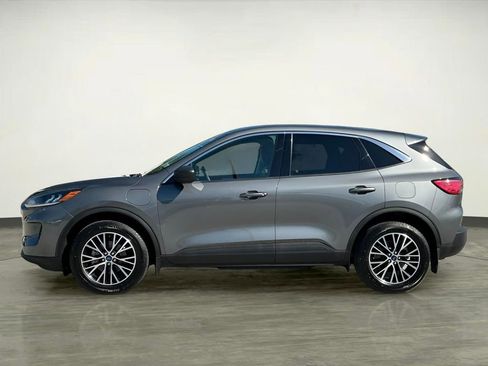 Used 2022 Ford Escape SE FWD image 3