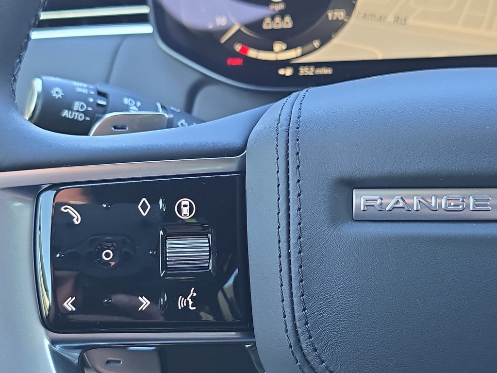New 2027 Land Rover Range Rover SE AWD/4WD image 18