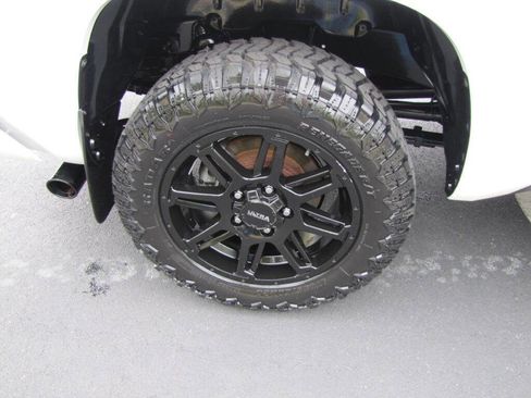 Used 2019 Toyota Tundra 1794 Edition AWD/4WD image 29