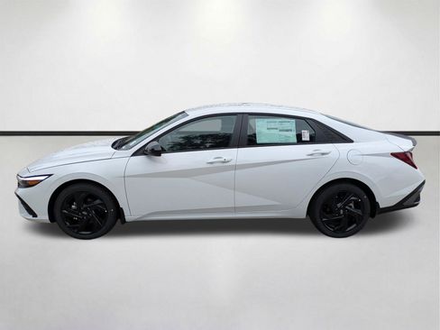 New 2026 Hyundai Elantra Sport FWD image 7