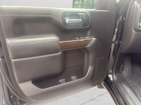 Used 2019 GMC Sierra 1500 SLE w/ SLE Value Package AWD/4WD image 11