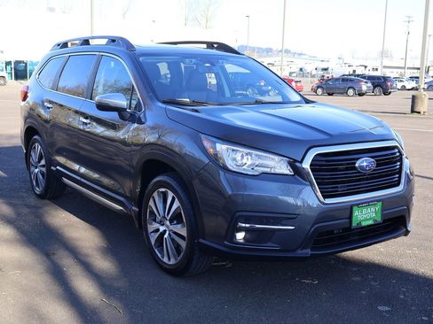 Used 2022 Subaru Ascent Touring w/ Popular Package #2A image 10