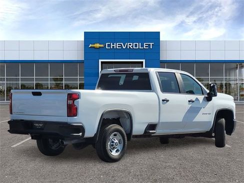 Used 2024 Chevrolet Silverado 2500 W/T w/ WT Convenience Package image 4