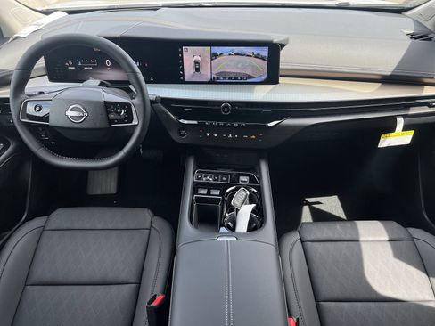 New 2026 Nissan Murano Platinum w/ Technology Package AWD/4WD image 2