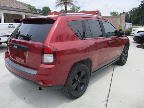 Used 2015 Jeep Compass Sport FWD image 12