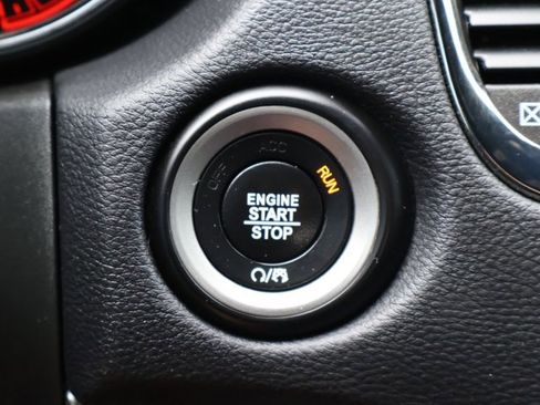 Used 2020 Dodge Durango R/T w/ Blacktop Package AWD/4WD image 19