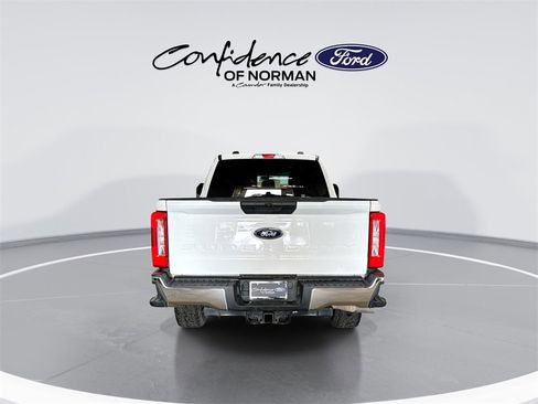 Used 2024 Ford F250 XLT image 7