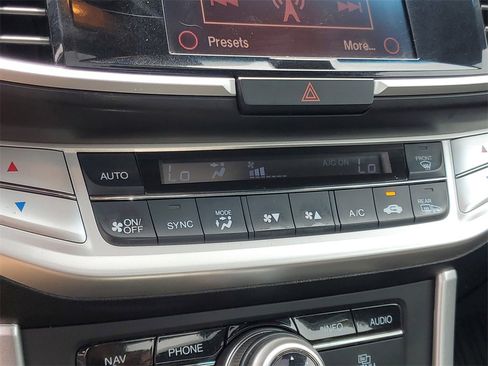 Used 2014 Honda Accord EX-L image 25