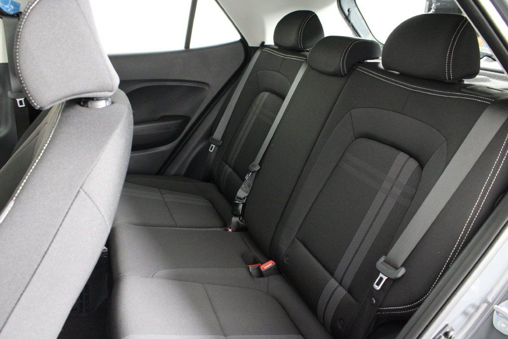 Certified 2026 Hyundai Venue SEL FWD image 21