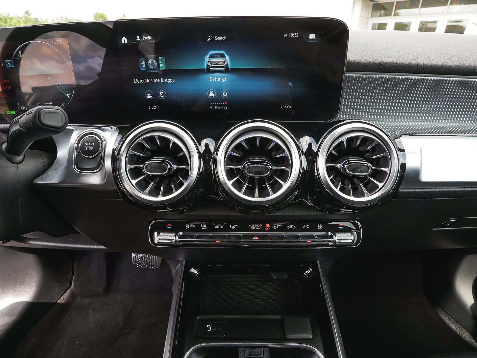 Used 2023 Mercedes-Benz EQB 300 4MATIC w/ Pinnacle Package image 27