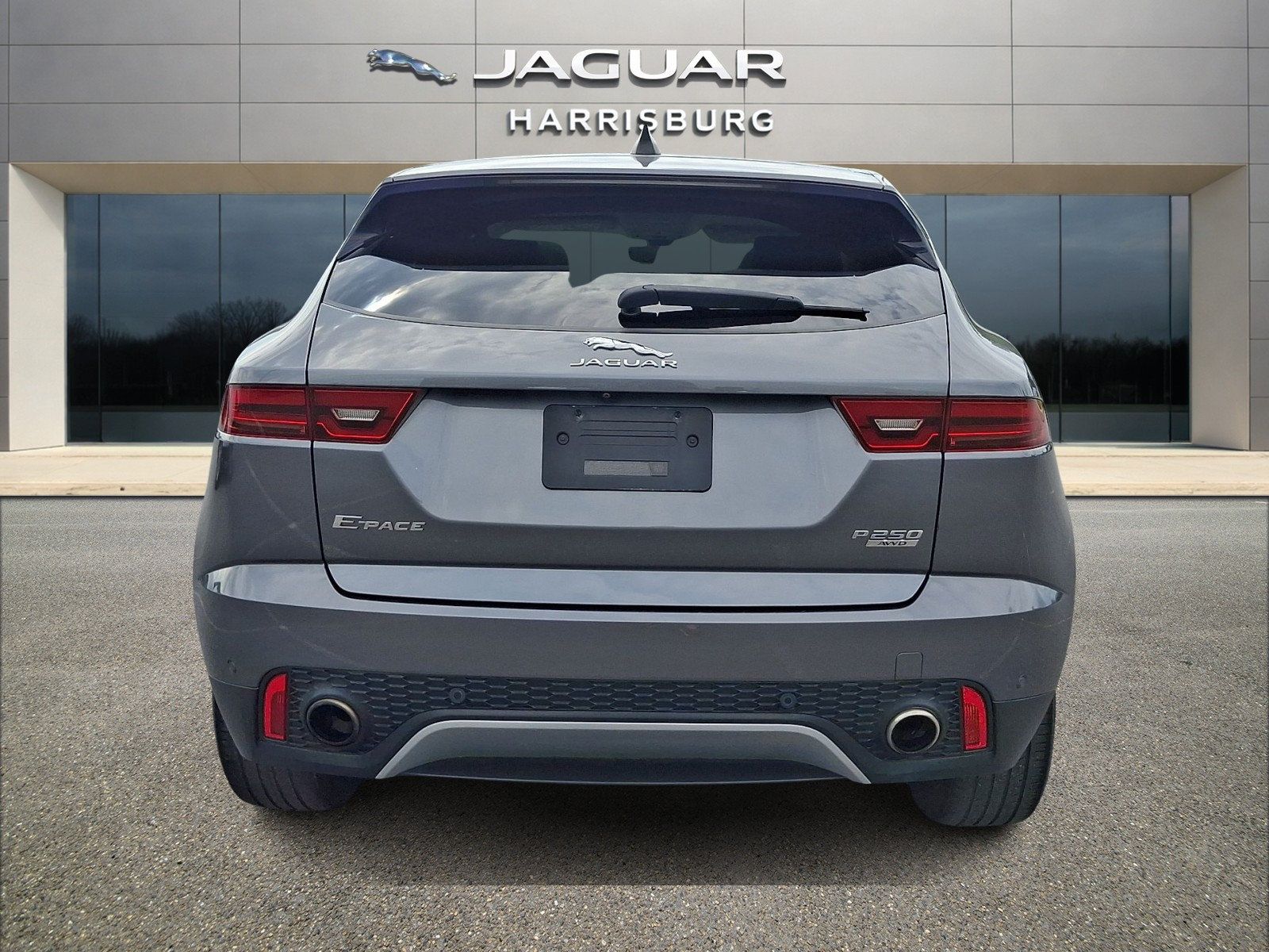 Used 2020 Jaguar E-PACE SE AWD/4WD image 3