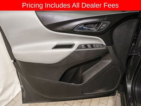 Used 2019 Chevrolet Equinox LT FWD image 11